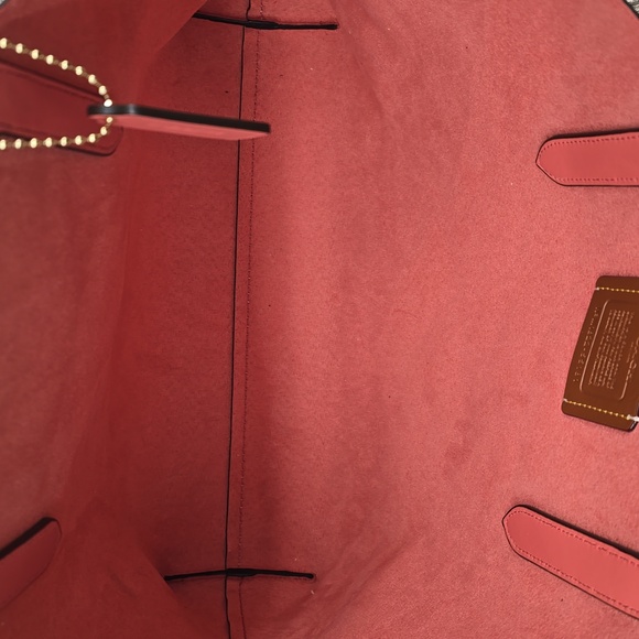 Coach Highline Tote With Floral Print - Picture 8 of 9